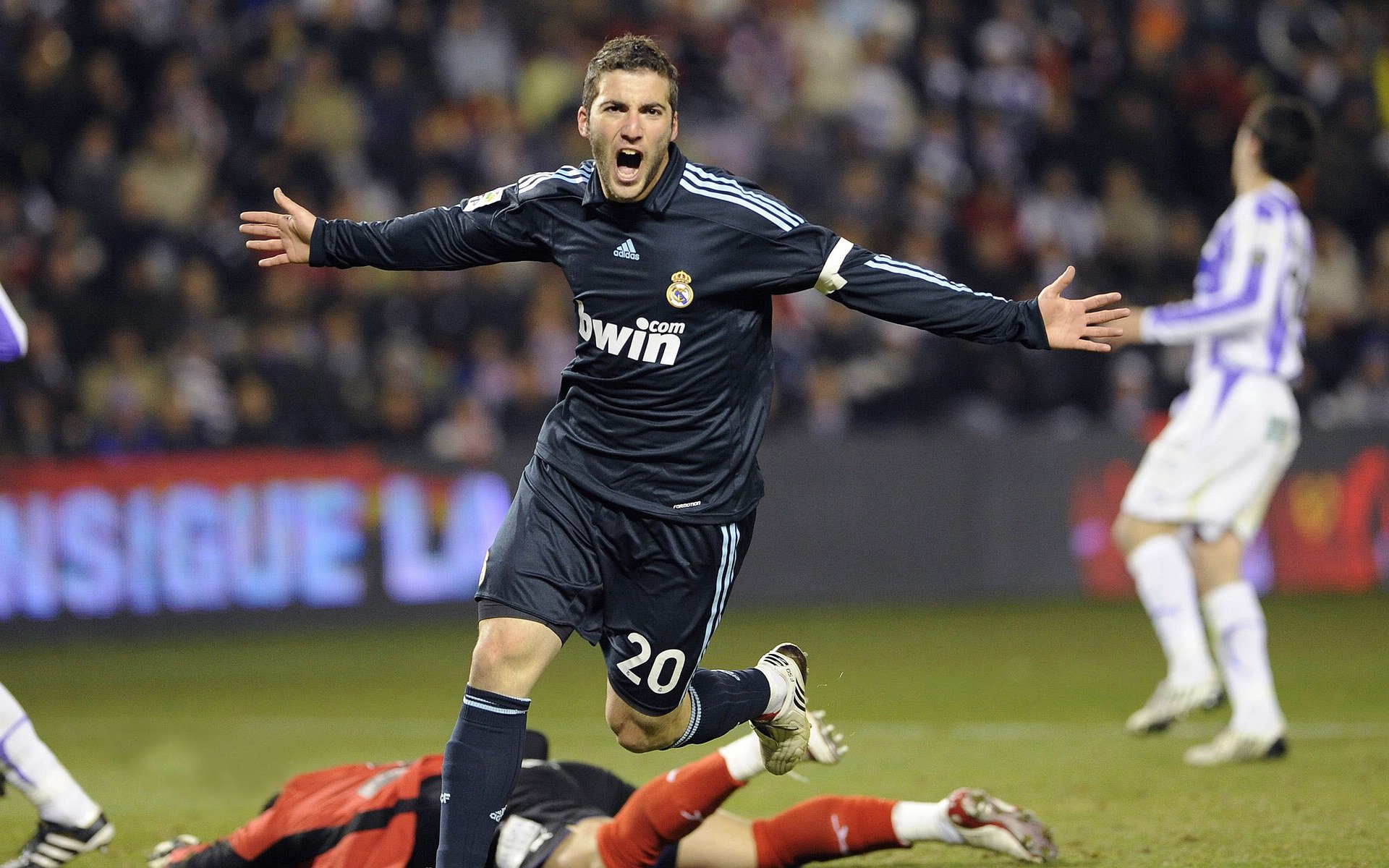 世界杯激动人心：精彩纷呈，永不止步！，精彩的世界杯